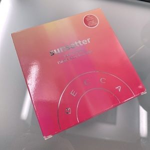 BECCA Sunsetter Face Palette 💗 (Open Box)
